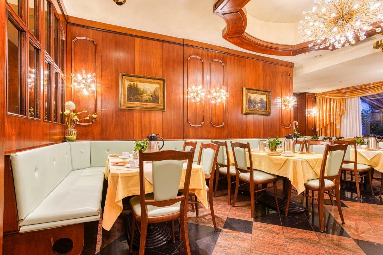 Ff&E Hotel Bavaria Furth Bagian luar foto